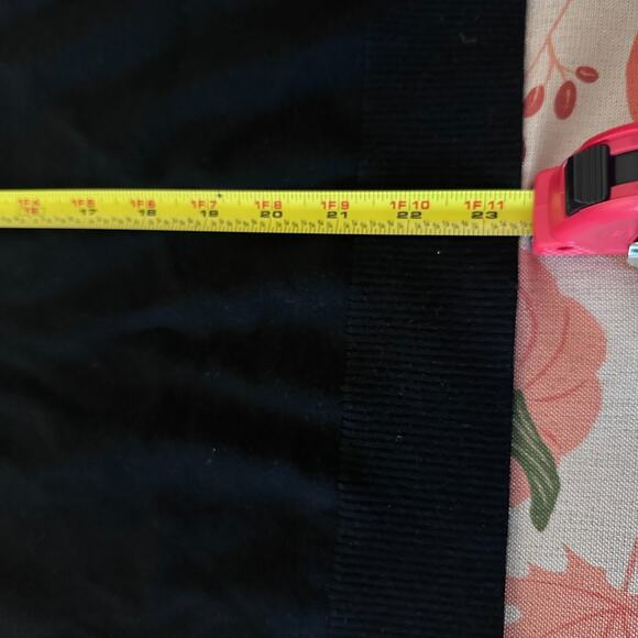 The Limited Women’s Black Beaded Bow Knit Top Size L Short Sleeve Minimalist - Picture 8 of 10